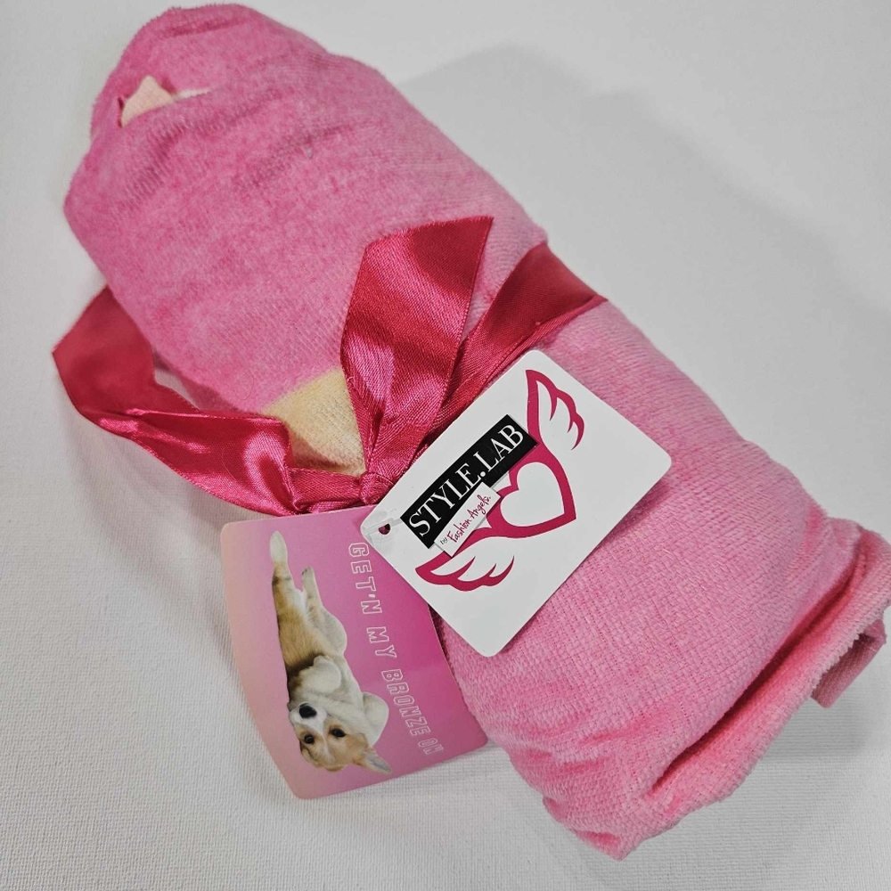 Beach Towel Dog Graphic Style‎ Lab  Pink Barbiecore Fun Stylish Cotton 25"x 58"…